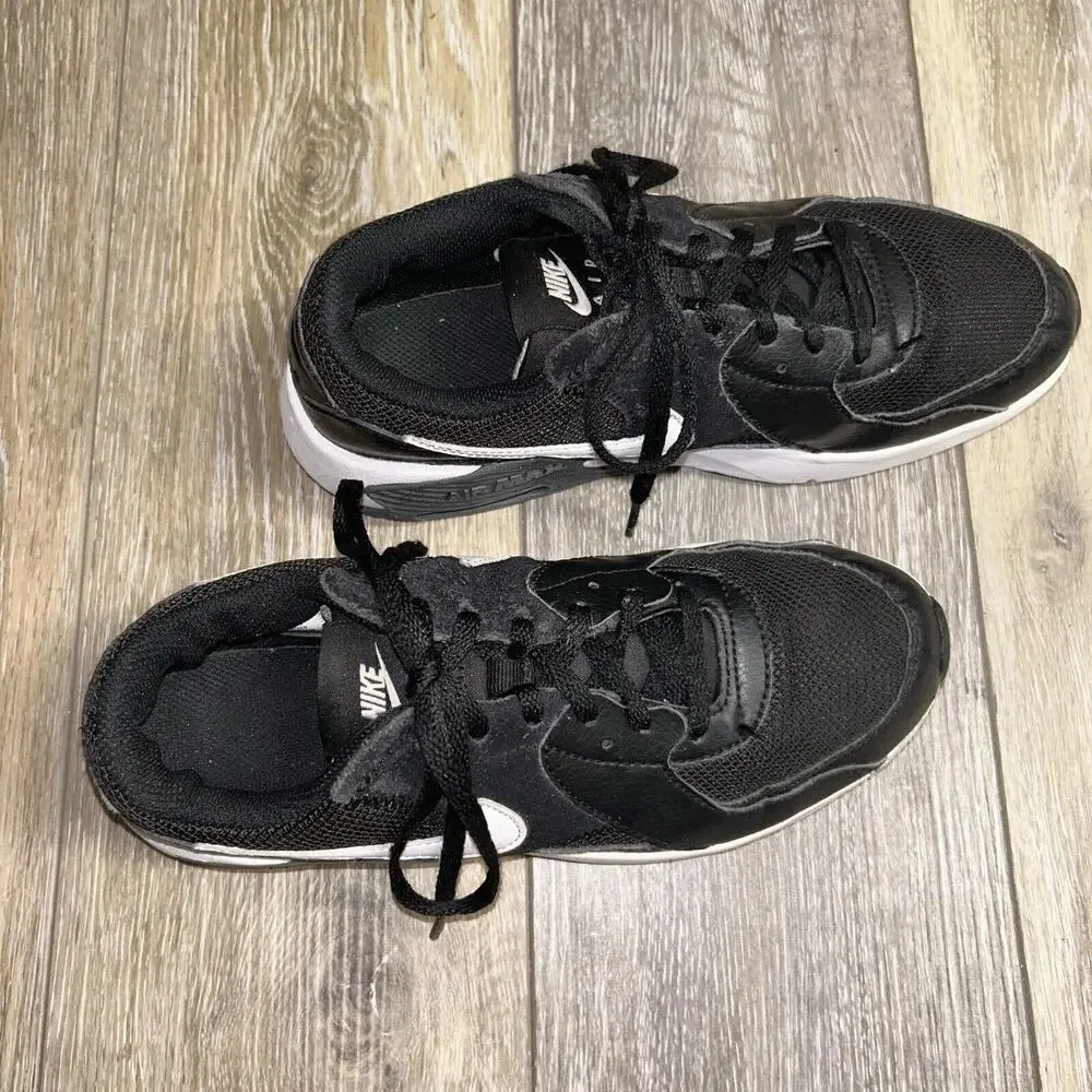 Nike Air Max Excee Youth US Size 4.5Y Black White Gray Sneaker Shoes CD6894-001